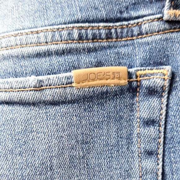 Joe's Jeans Blue Ankle Cropped Denim - Picture 5 of 7